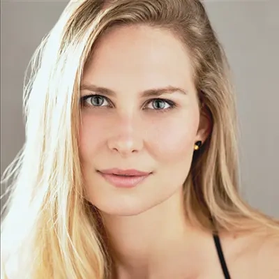 Eliza Huberth